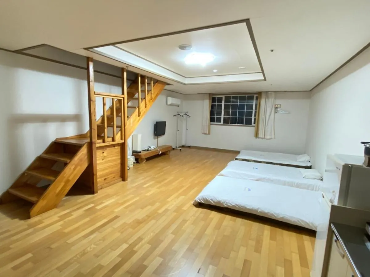 Arbon Youth Hostel & Resort Jeju South Korea