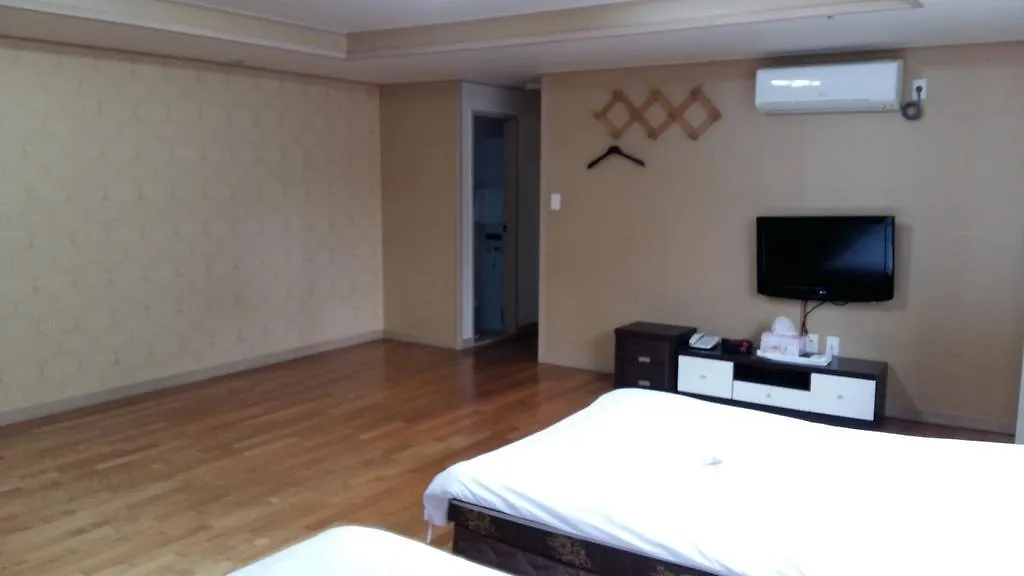 Arbon Youth Hostel & Resort Jeju