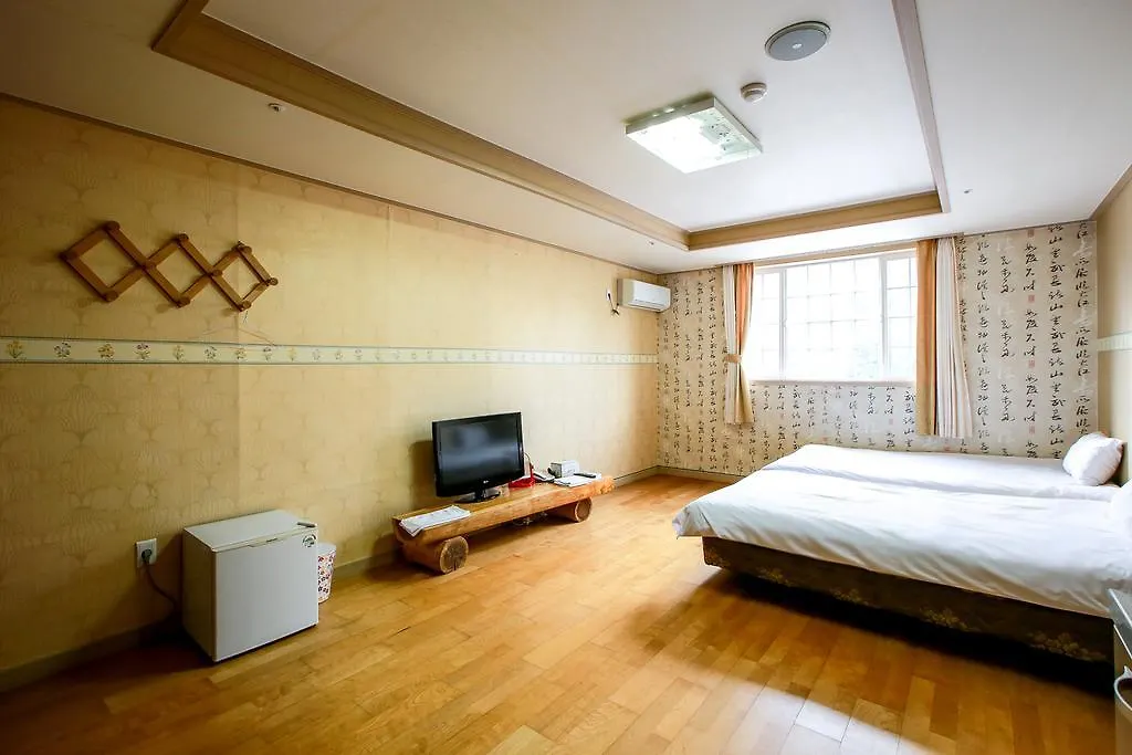 **  Arbon Youth Hostel & Resort Jeju South Korea